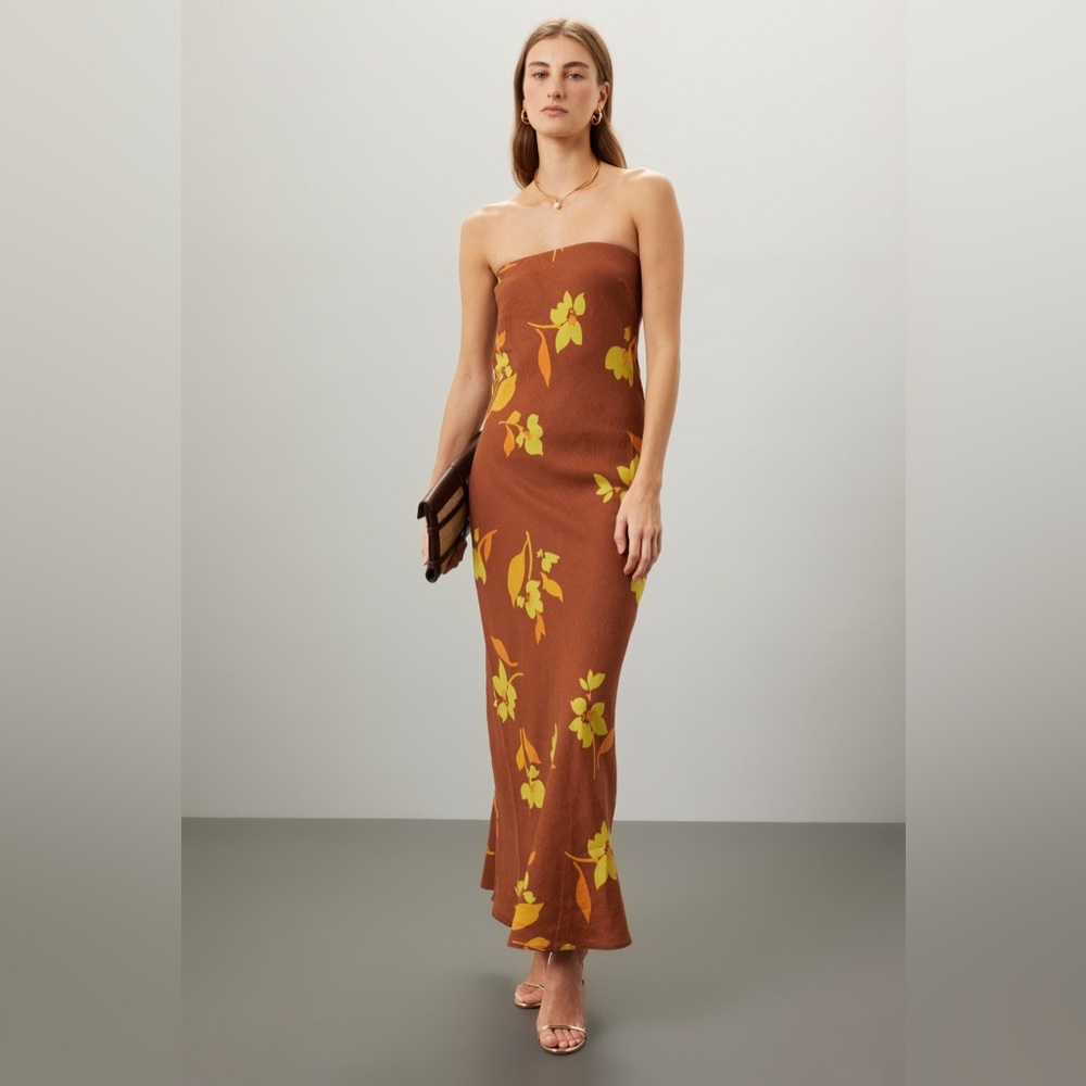 Elegant Strapless Brown Dress with Yellow Floral Accents